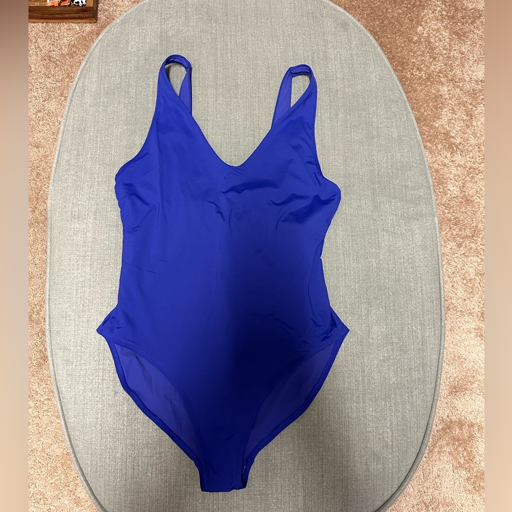 ❤️SOLD❤️Athleta One Piece Swimsuit